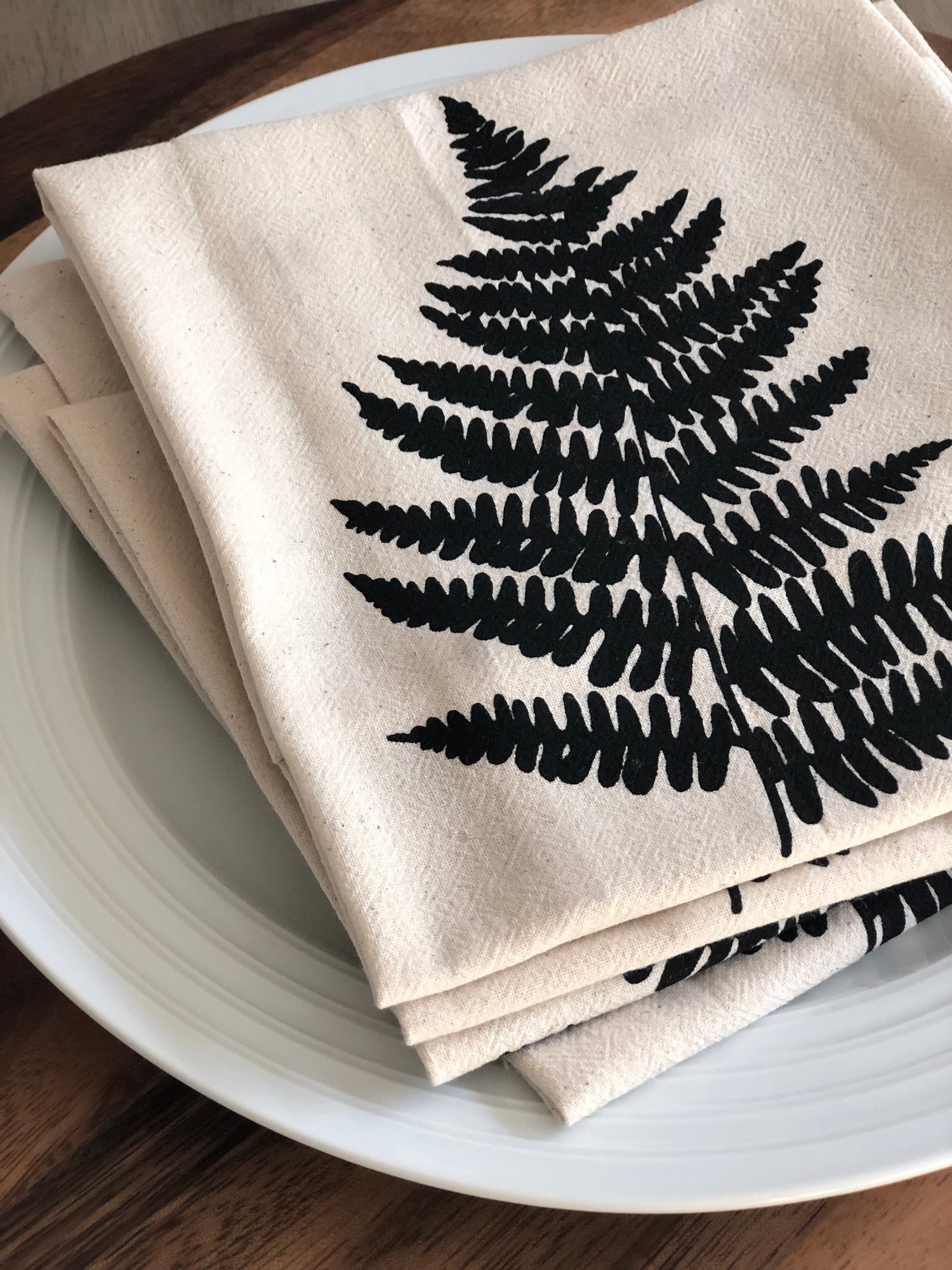 set of four ferns dinner napkin set