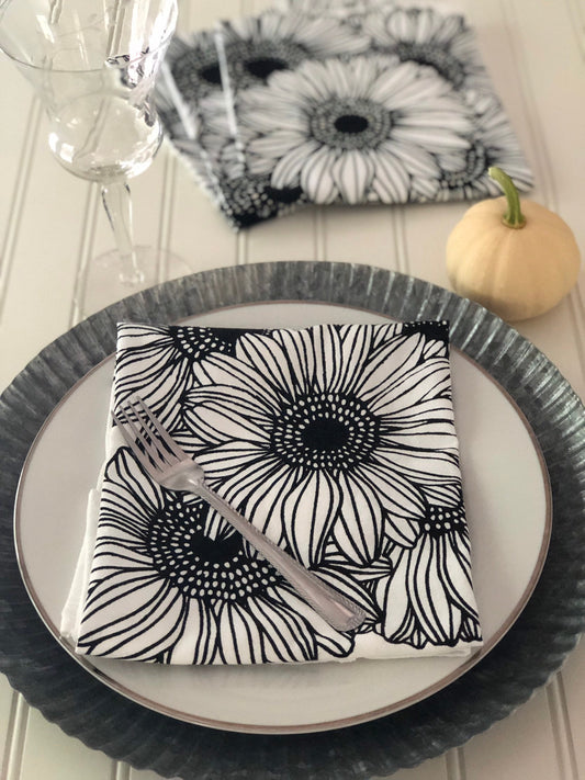 Sunflower dinner napkin set
