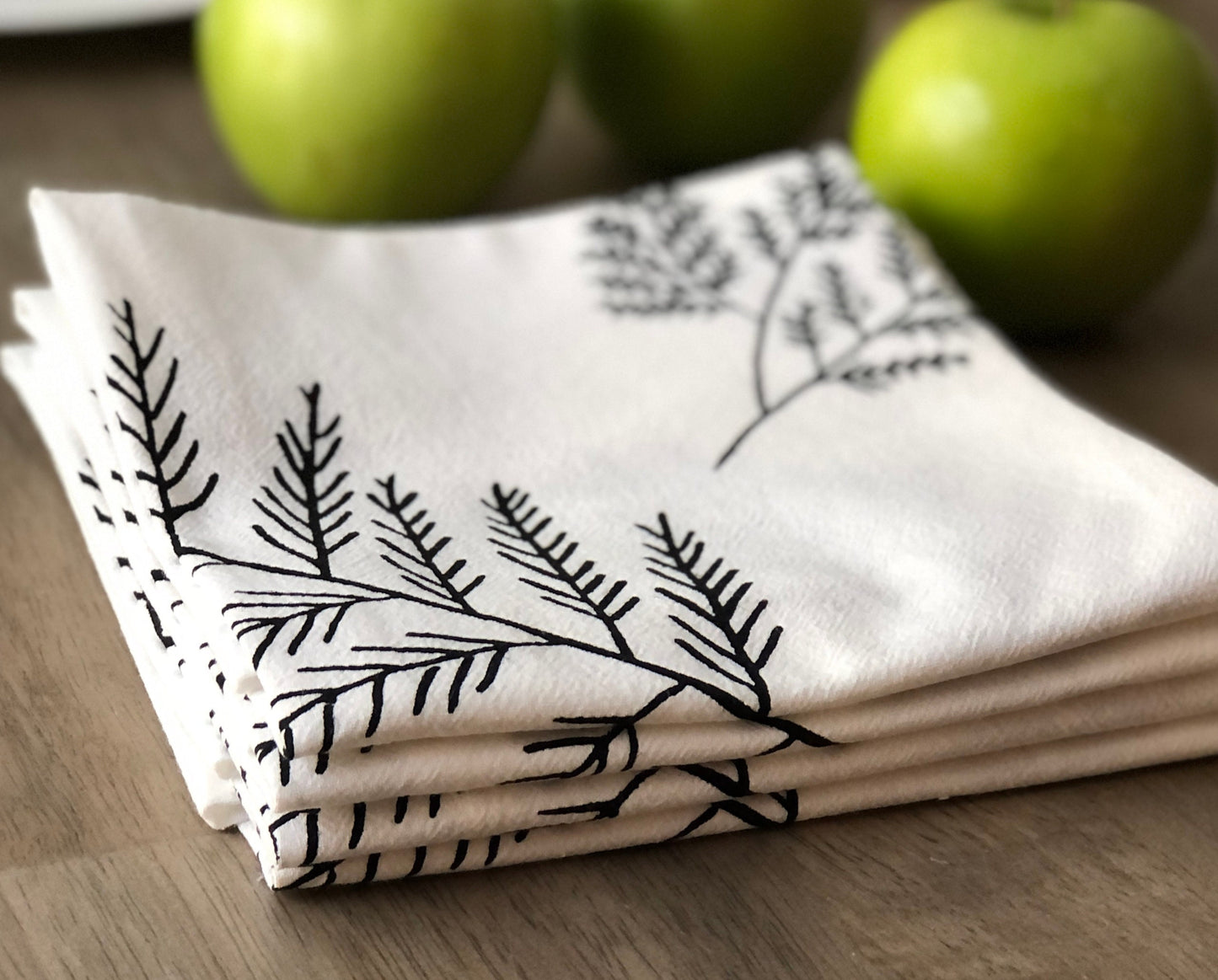 Cedar Branches cotton napkin set